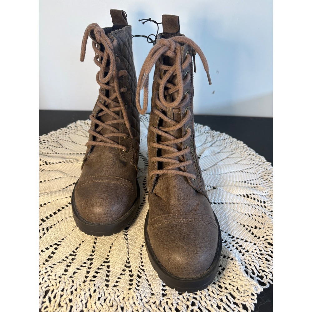 Target Brown Quilted Lace Up Combat Boots Side Zip Cap Toe utility Womens 6.5